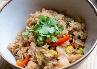 Тайский рис с креветками и устричным соусом