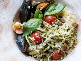 Спагетти с морепродуктам